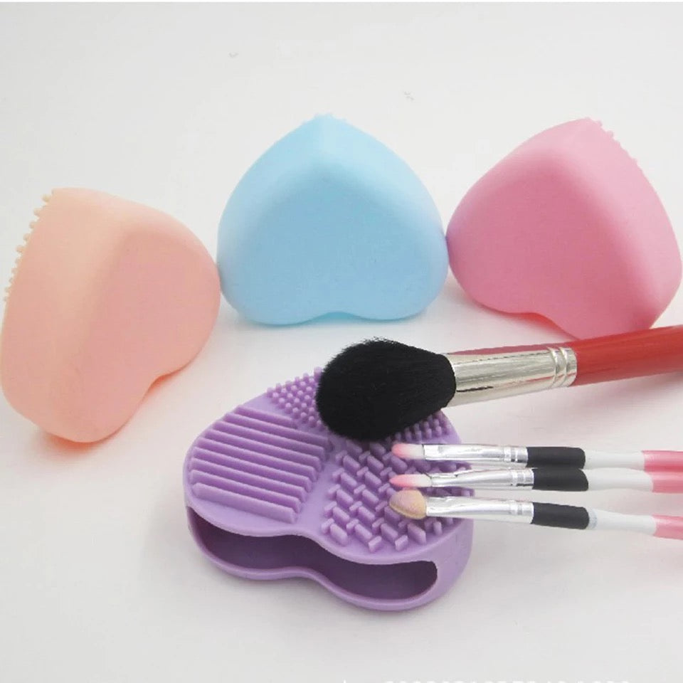 Gloves brushes قلفز للفرش