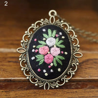 NECKLACE EMBROIDERY قلاده تطريز