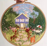 EMBROIDERY HOOP التطريز بالطاره