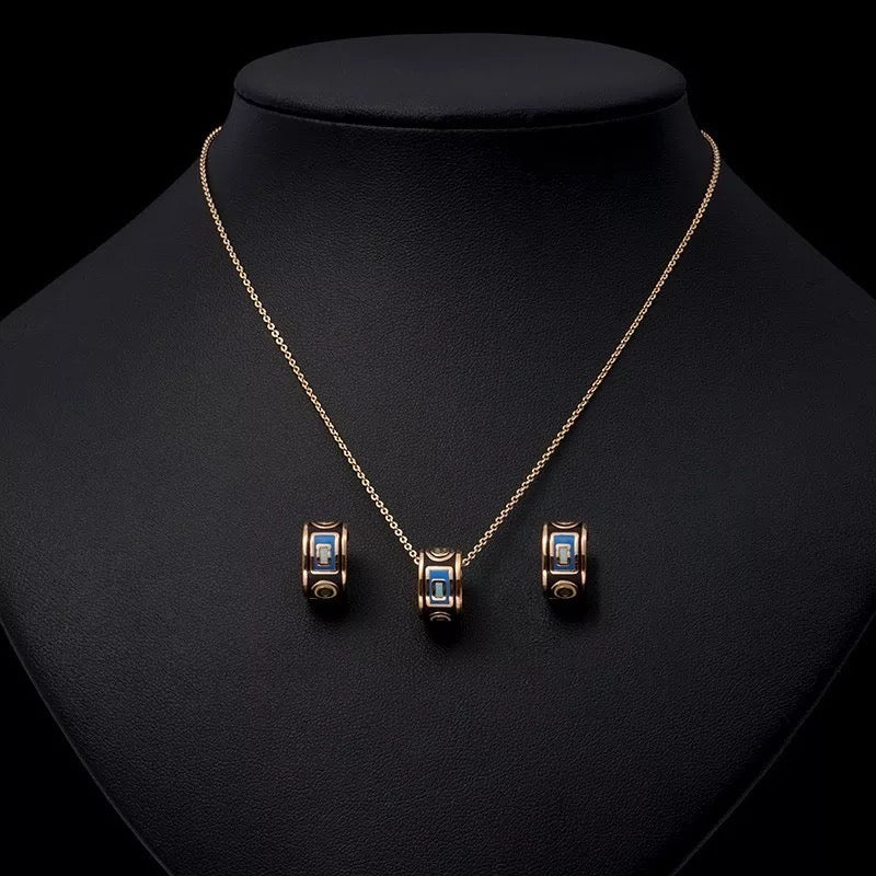 Necklace Set 05